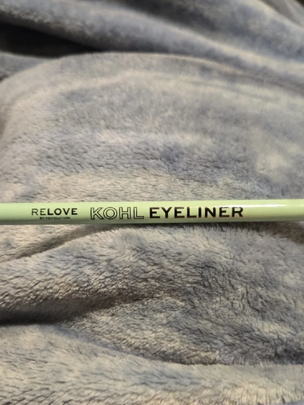 3/$10 Bundle Deals Makeup Revolution Kohl Eyeliner Pencil - Green